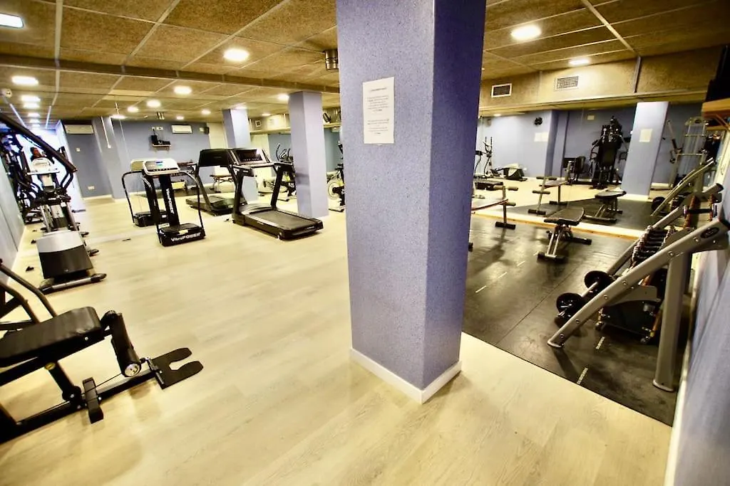V&V Lloret-Apartamento Fenals Exclusivo Apartamento Para 6Pax Totalmente Renovado Con Piscina, Gimnasio, Parking Y Area Infantil Lloret de Mar 0*,  Spain