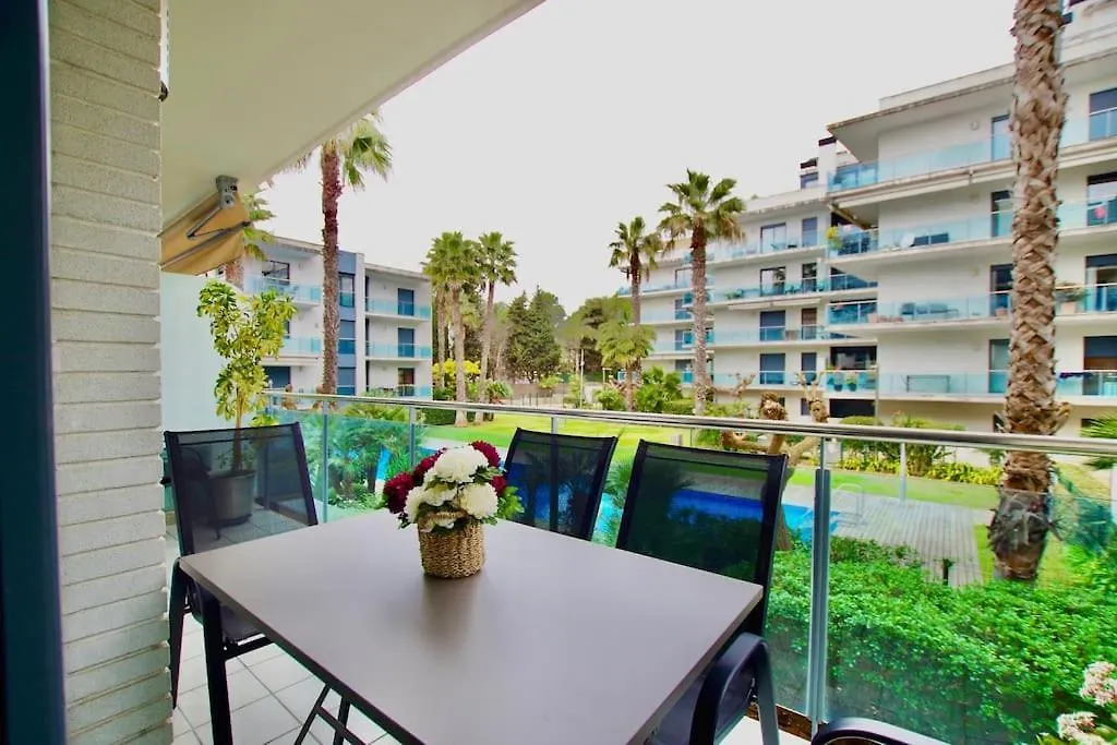 V&V Lloret-Apartamento Fenals Exclusivo Apartamento Para 6Pax Totalmente Renovado Con Piscina, Gimnasio, Parking Y Area Infantil Lloret de Mar